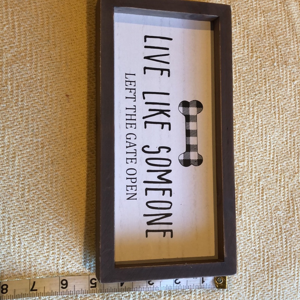 Wood sign - Picture 3 of 3